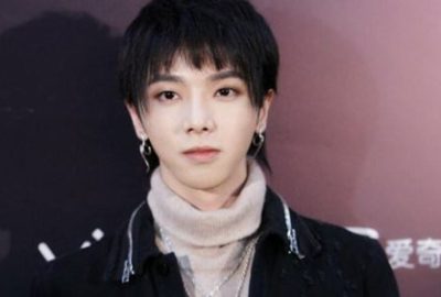 华晨宇《横冲直撞》D调吉他谱_六线谱